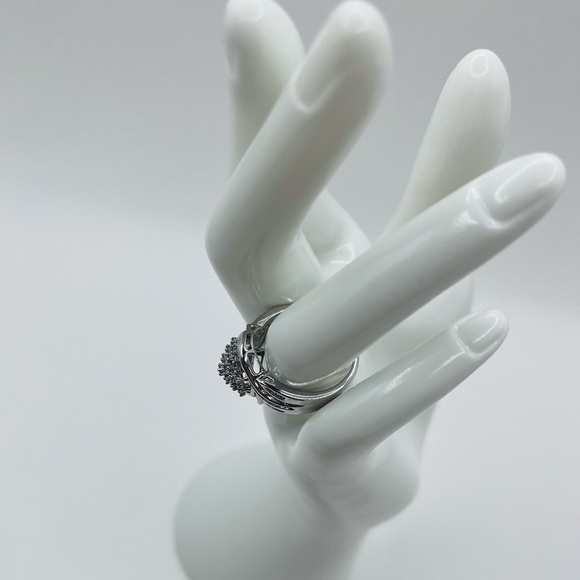0.75 CT Natural Diamond Cocktail Silver Ring - Picture 9 of 10